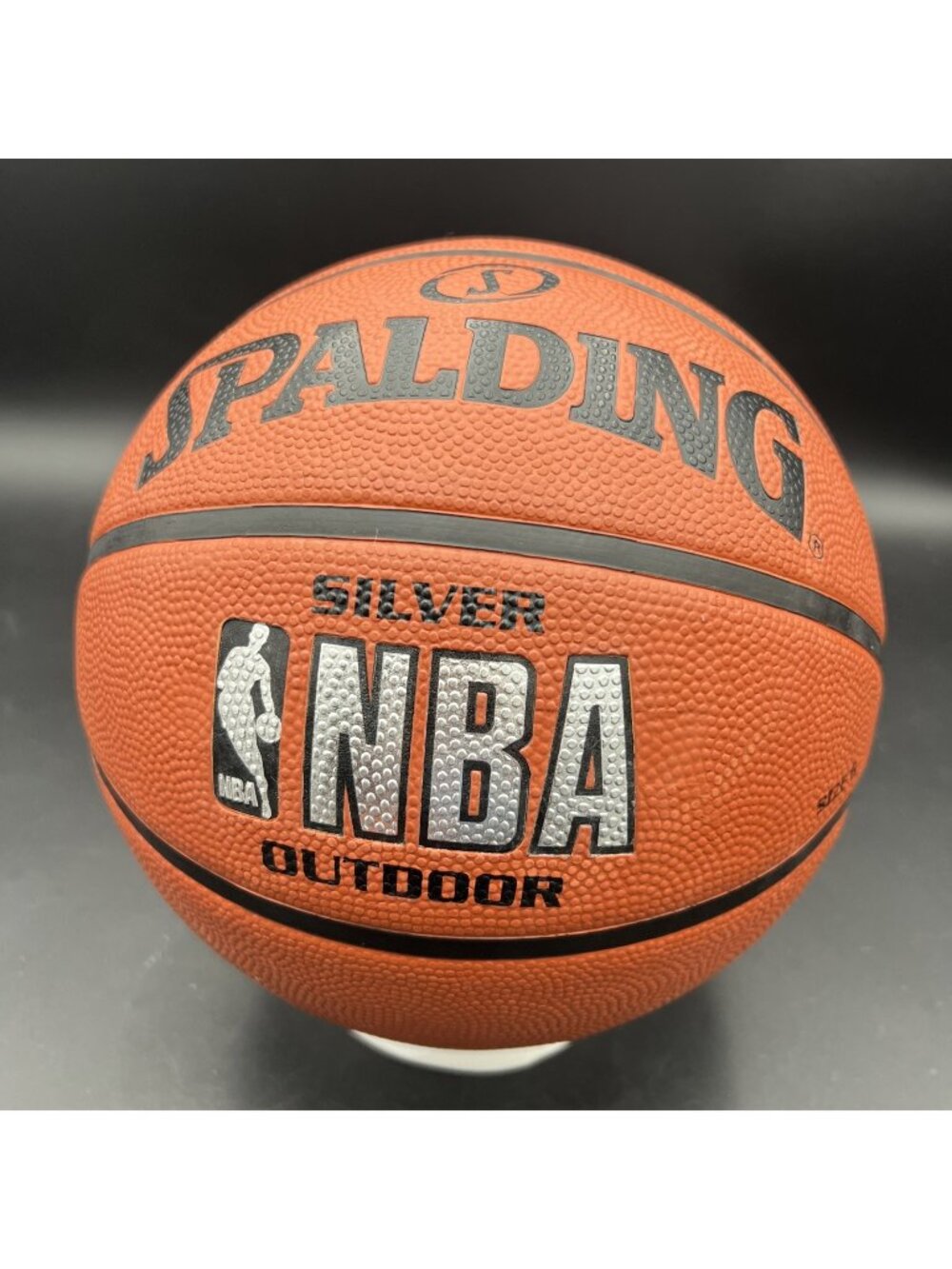 RARE SPALDING SILVER NBA OUTDOOR BASKETBALL BALL SIZE 6 NEW NOS
